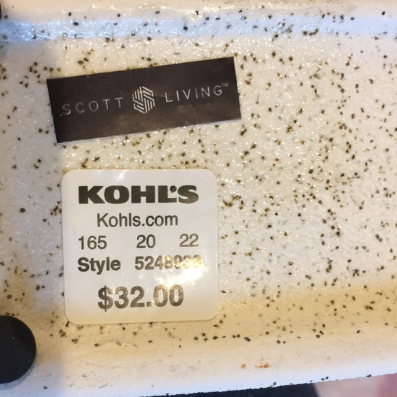 Ceramic House Glazed Vase by Scott Living NWOT - Picture 8 of 8